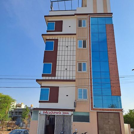 Meadows Inn Mysore Exterior foto