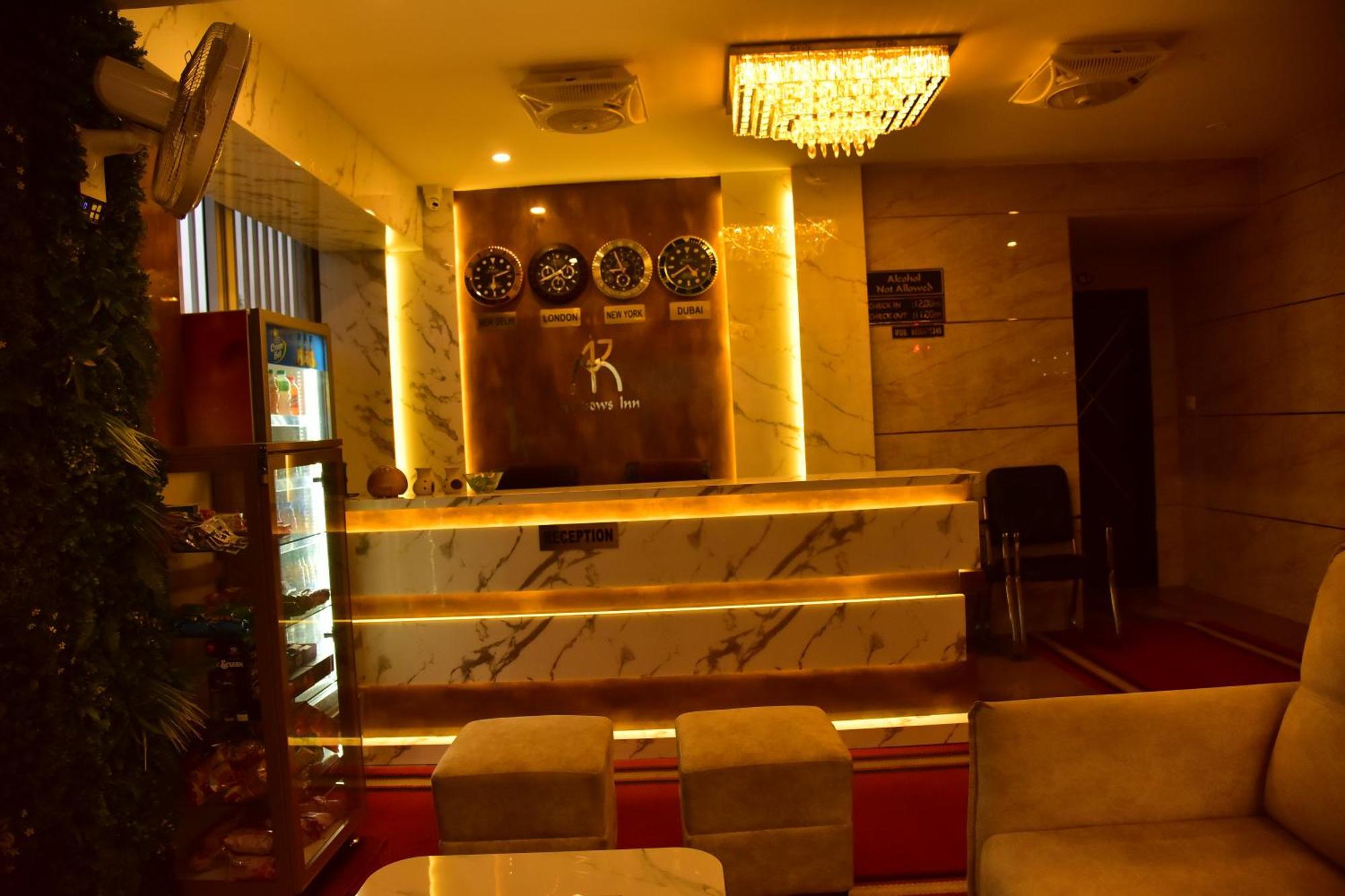 Meadows Inn Mysore Exterior foto