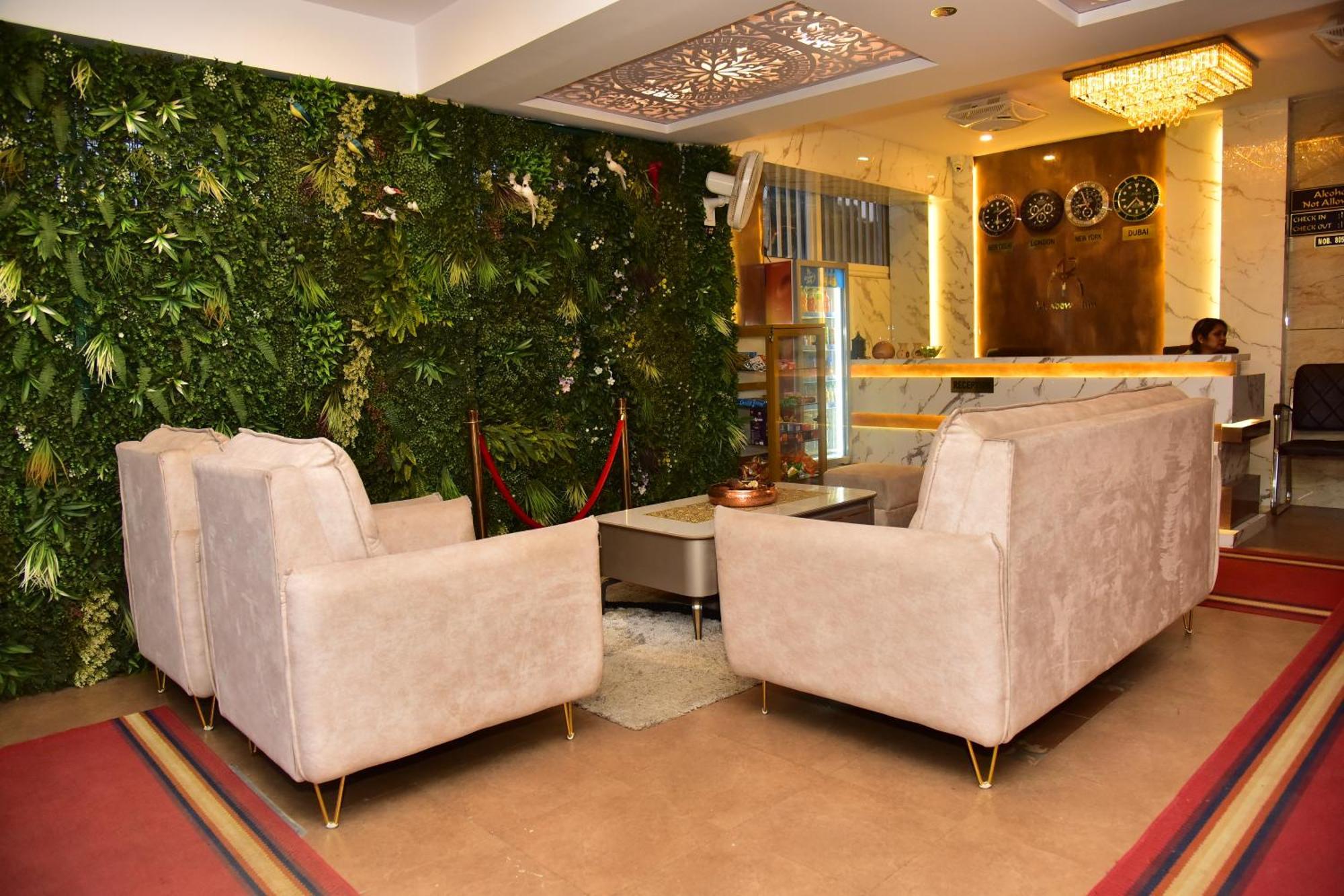 Meadows Inn Mysore Exterior foto
